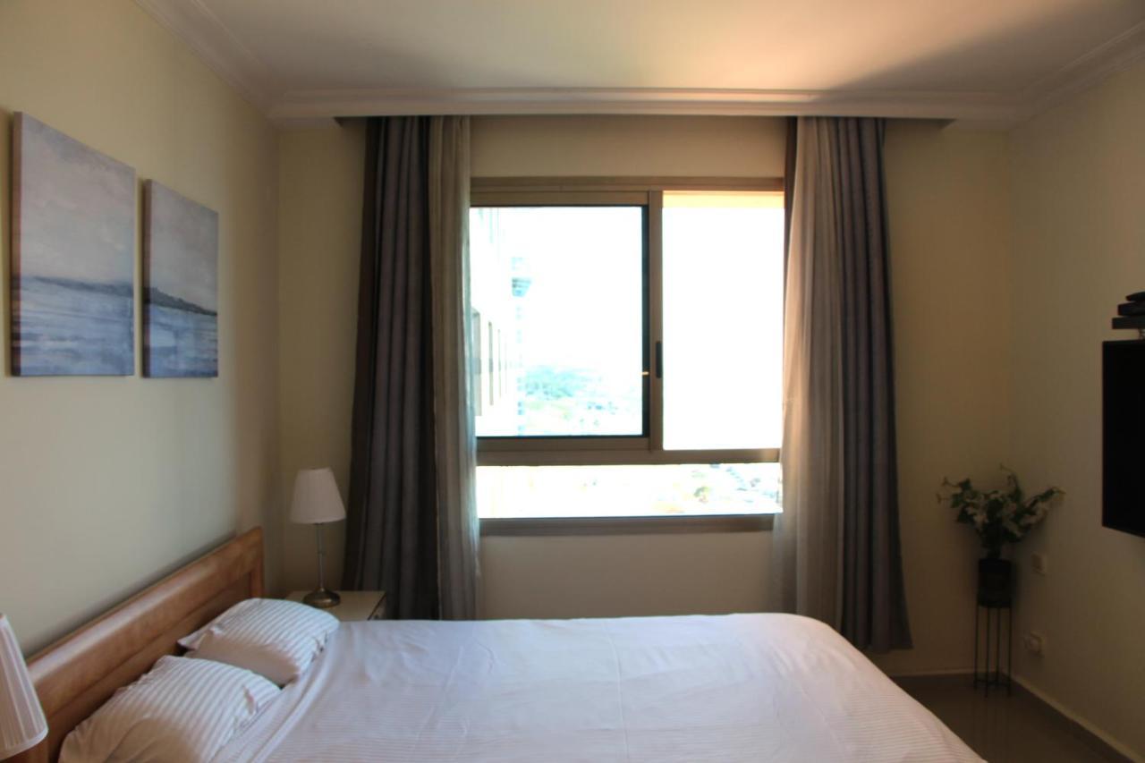 Sea View Beach Apartment Haifa Exterior photo