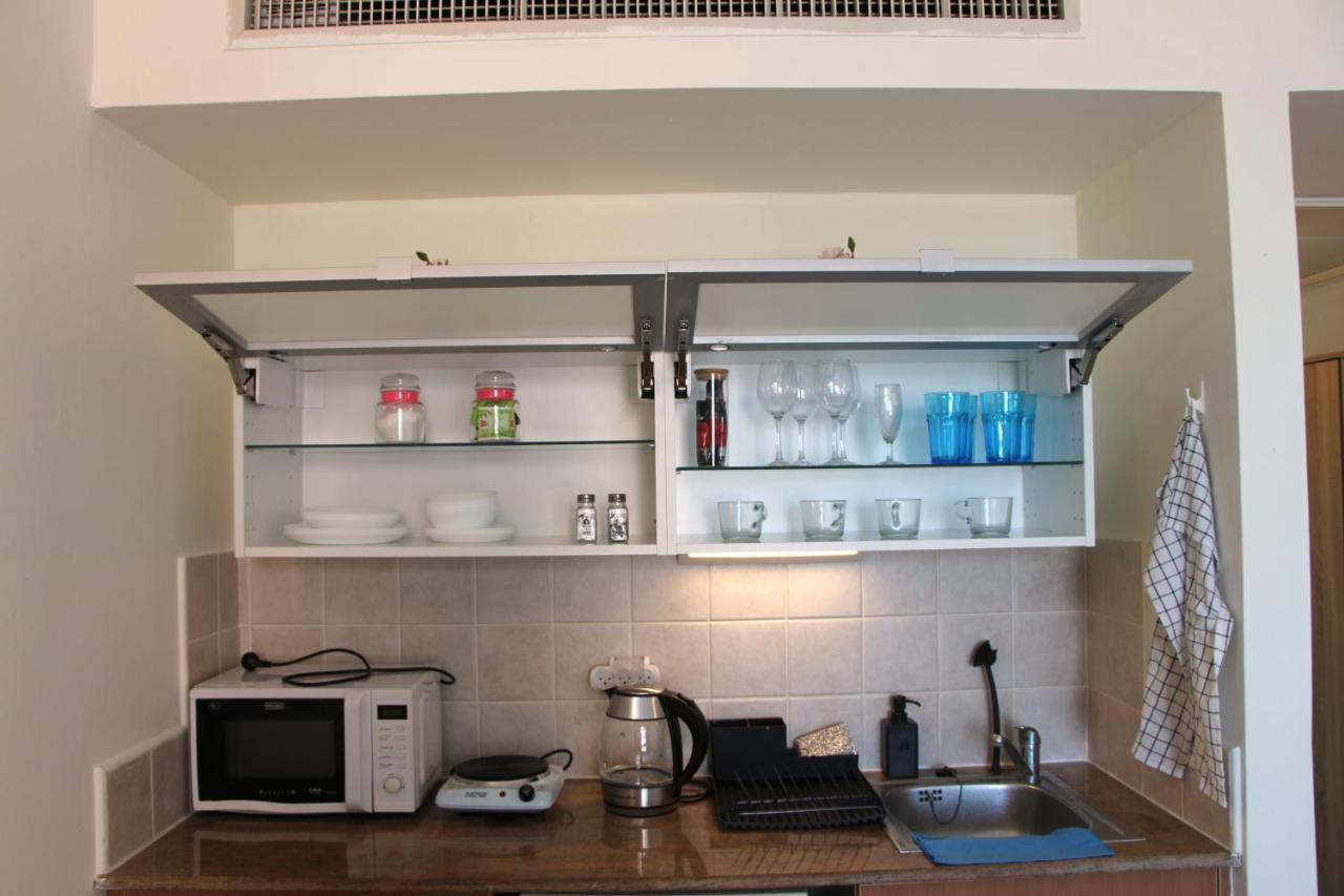 Sea View Beach Apartment Haifa Exterior photo
