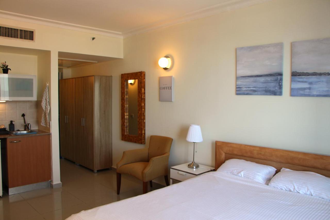 Sea View Beach Apartment Haifa Exterior photo