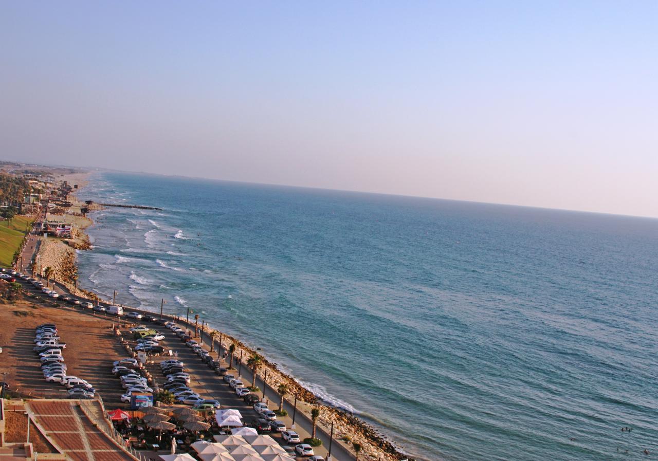 Sea View Beach Apartment Haifa Exterior photo