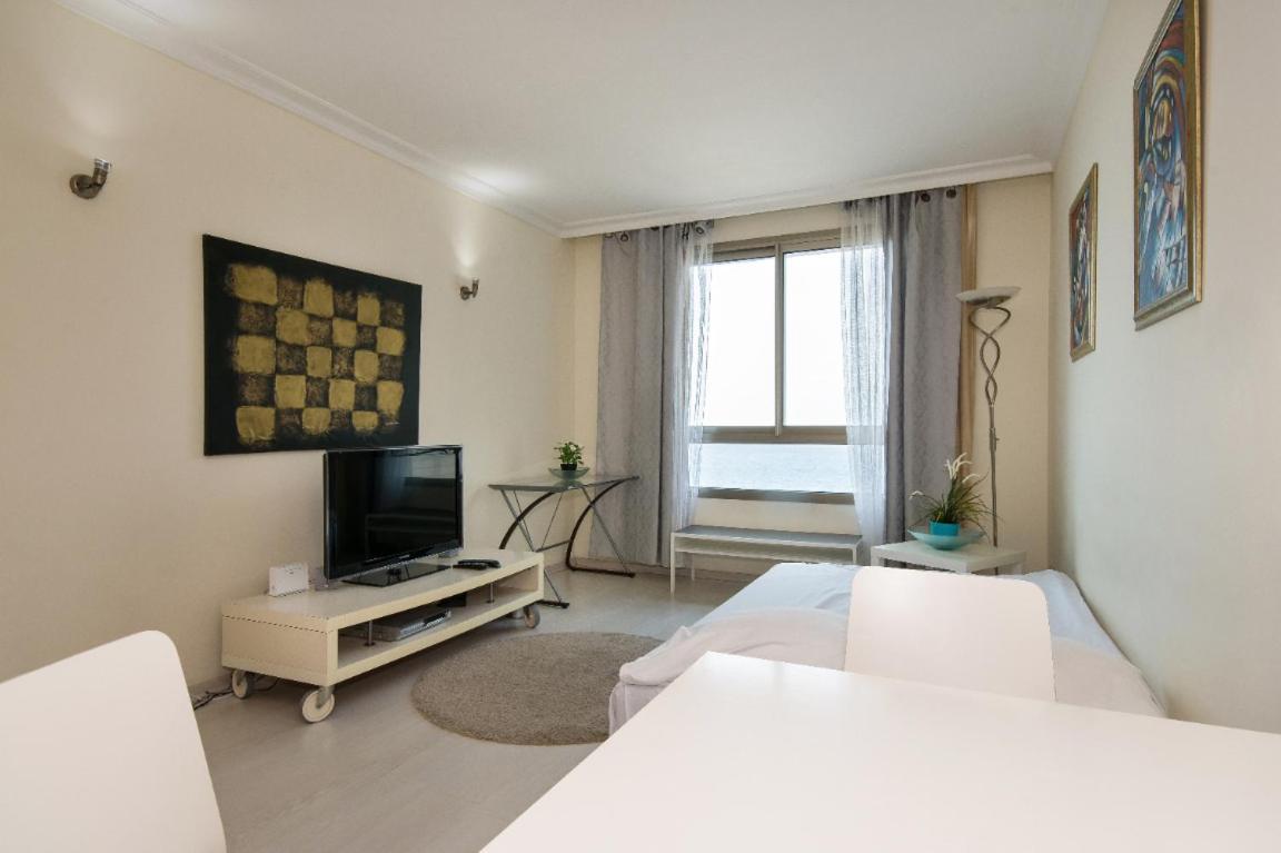 Sea View Beach Apartment Haifa Exterior photo